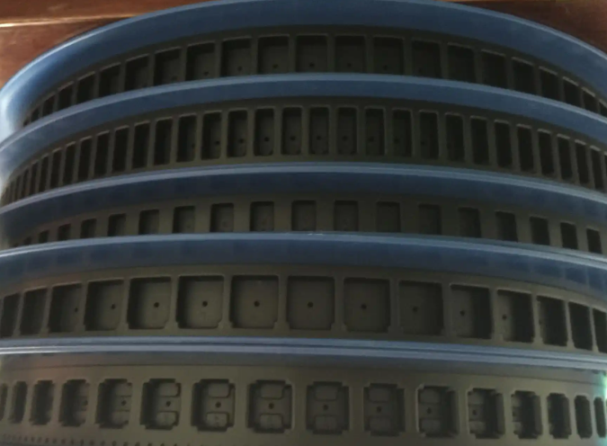 PC载带激光打孔机